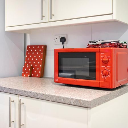 Cozy Rooms In Shared Accommodation Near Anfield Stadium With Parking And Wifi Liverpool Luaran gambar