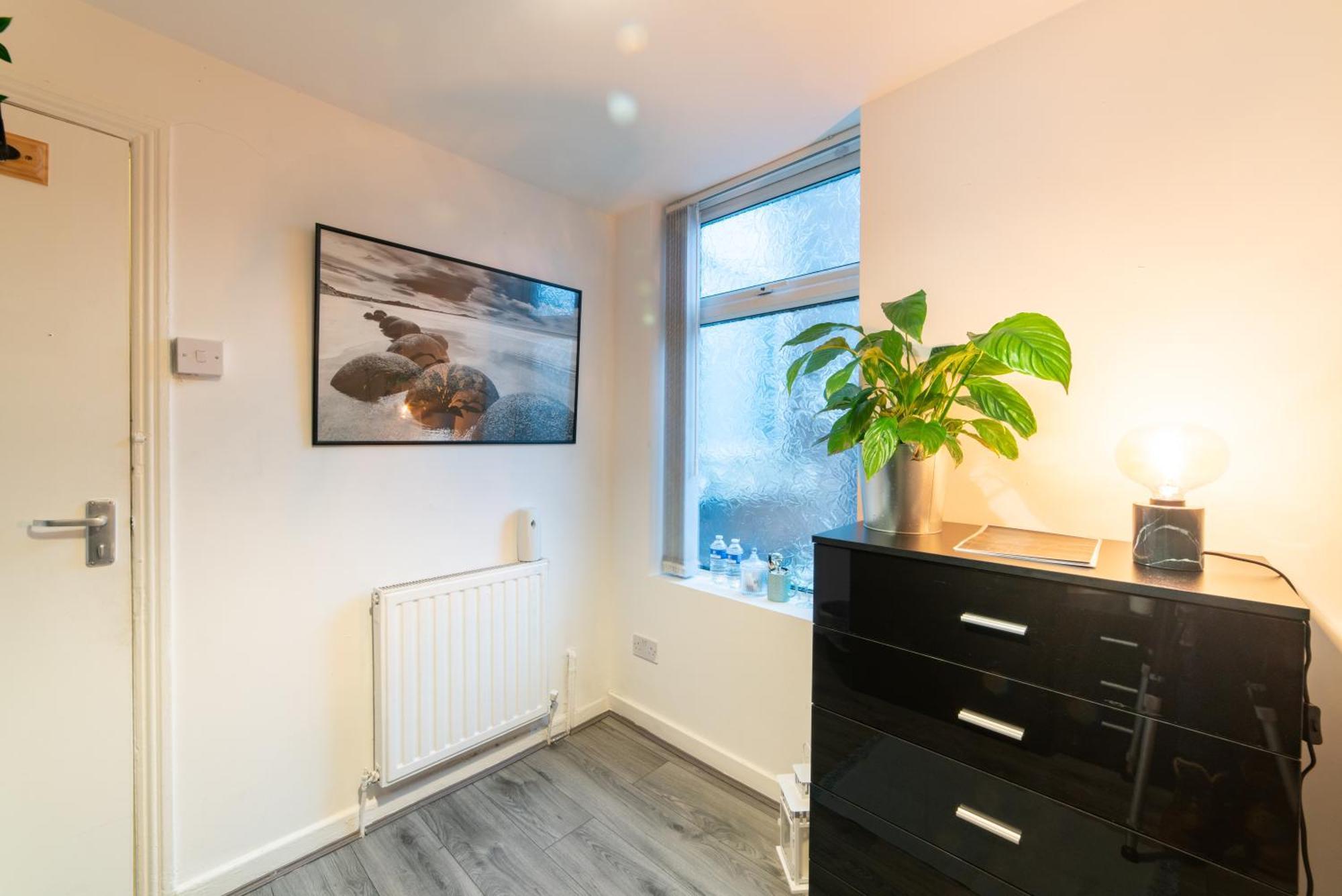 Cozy Rooms In Shared Accommodation Near Anfield Stadium With Parking And Wifi Liverpool Luaran gambar